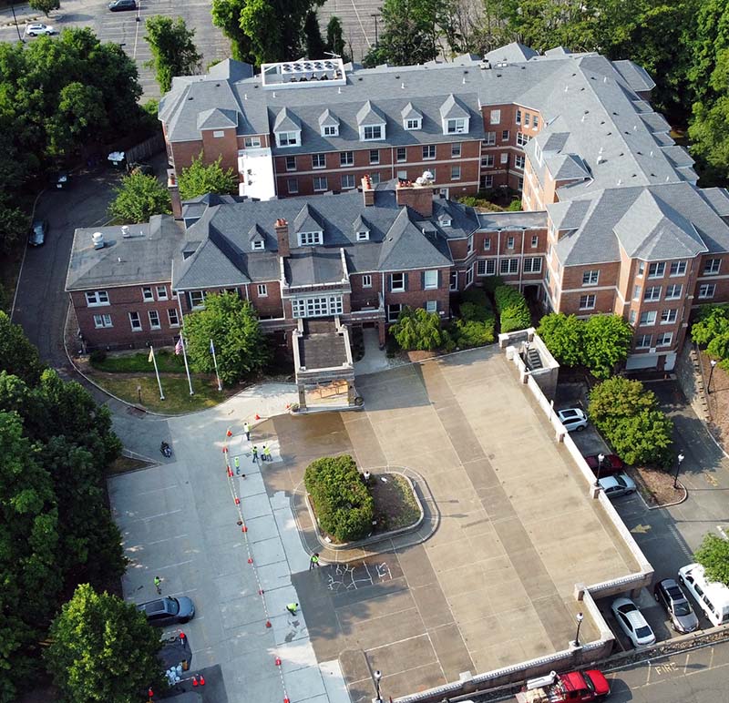 roof top parking garage